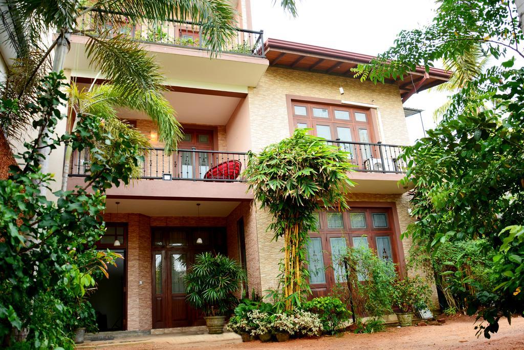 Colombo Mount Beach Dehiwala-Mount Lavinia Exterior foto